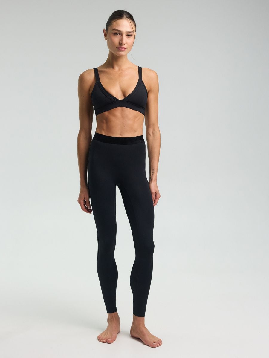 Ilios Triangle Sports Bra — Black