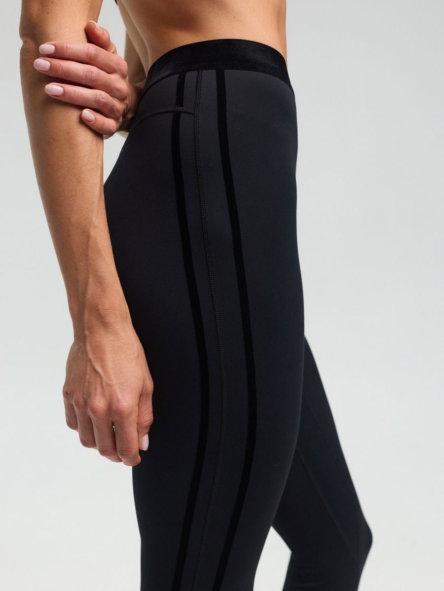 Ilios Velvet-Trim Leggings — 28-inch